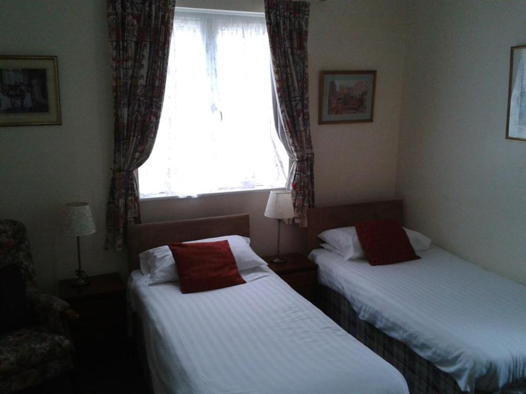 The Cliff Hall Shanklin Habitación foto